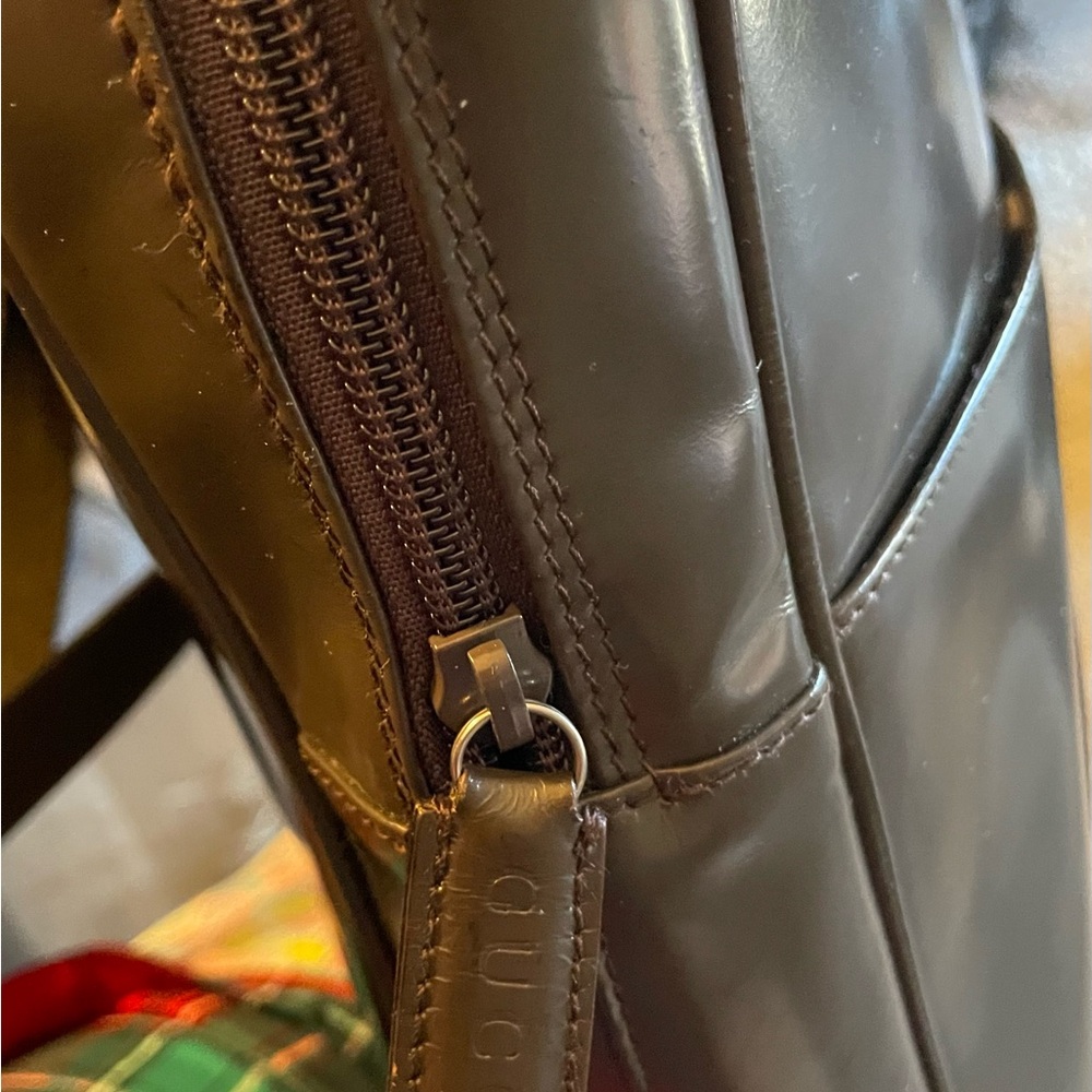 Gucci Brown Backpack with Boxy Design and Embossed Logo - Picture 3 of 8